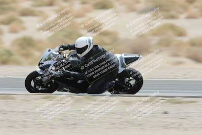 media/May-05-2025-Moto Forza (Mon) [[3c1838c5e5]]/2-B Group/Session 3 (Panning Test Turn 14 Inside)/